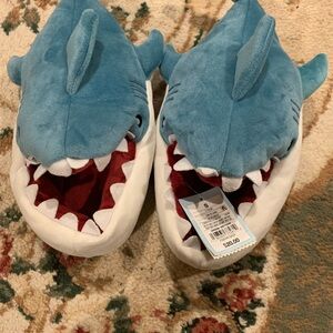 5/$20 kids shoes Mix&Match 
Cat & Jack Blue Shark Slippers